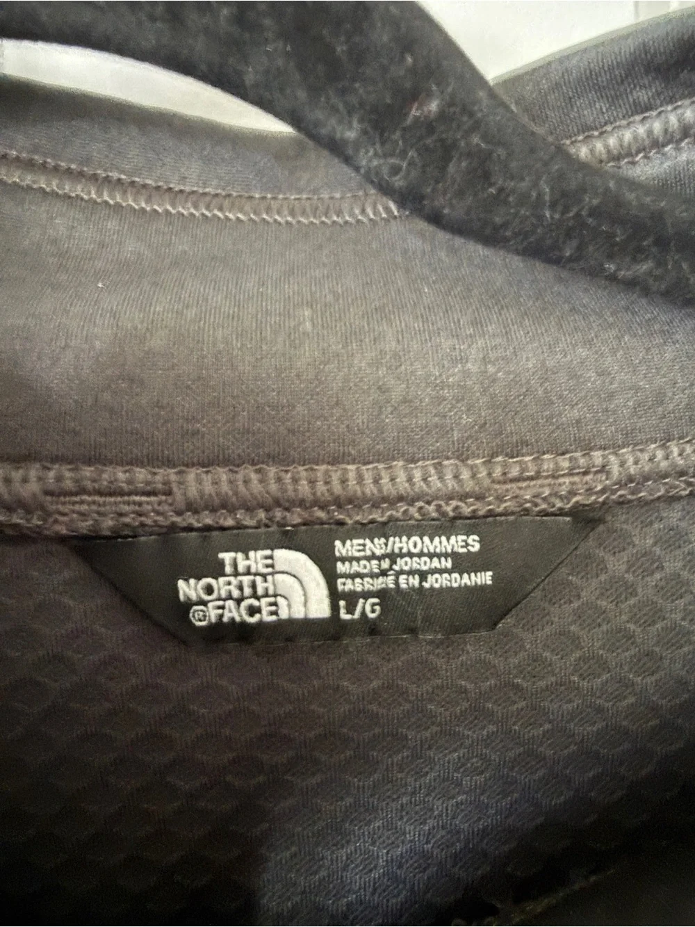 The North Face Men’s Half-Zip Pullover Performance Jacket - Grey